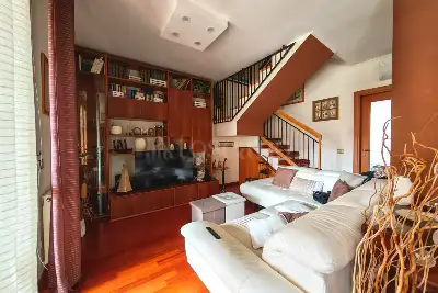 Casa in vendita, Via Gianfilippo Usellini, Roma