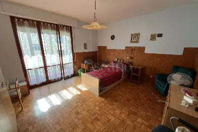 Casa in vendita, Via Ferrara, Prato