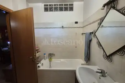 Villino a Schiera in vendita, Via Vallinfreda, Guidonia Montecelio