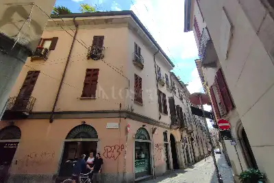 Casa in vendita, Via San Maurilio, Milano