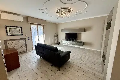 Casa in vendita, Via Massimiliano Kolbe, Borgosatollo