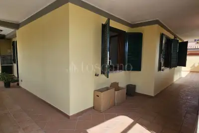 Villa Plurifamiliare in vendita, Via Oceano Atlantico, Pomezia