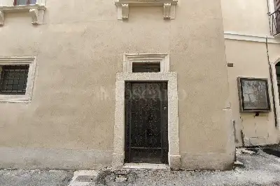 Negozio in vendita, Via San Flaviano, L'Aquila