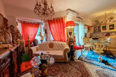Casa in vendita, Via Francesco Menzio, Roma