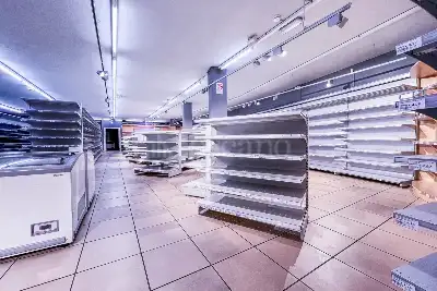 Negozio in vendita, Via Copernico 5, Olbia, Olbia