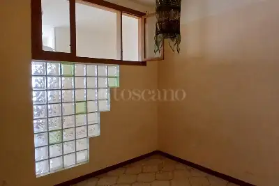 Casa in vendita, Via Oreto, Palermo