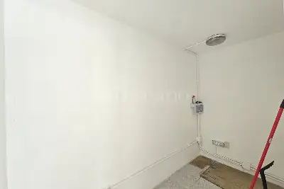 Negozio in vendita, Via Eurialo, Roma