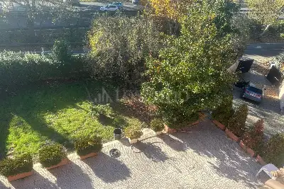 Casa Indipendente in vendita, Via Tuscolana, Roma