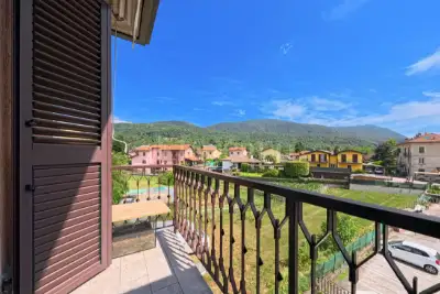 Casa in vendita, Via Taverna, Cugliate-Fabiasco
