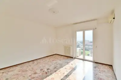 Casa in vendita, Via Francesco Borromini, Como