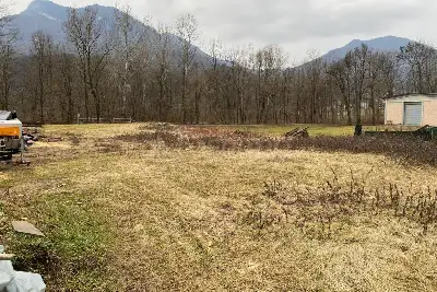 Agricolo in vendita, Via Alessandro Manzoni, Grantola