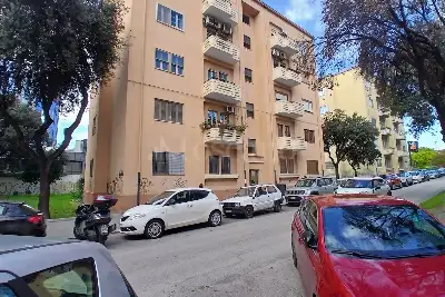 Casa in vendita, Via Medaglie d'Oro, Cagliari