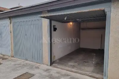 Box in vendita, Via Diego Guicciardi, Milano