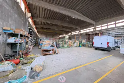 Capannone in vendita, Via Provinciale, Mesenzana