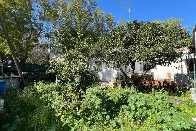 Casa Indipendente in vendita, Piazza Vittorio Veneto, Sant'Agata li Battiati