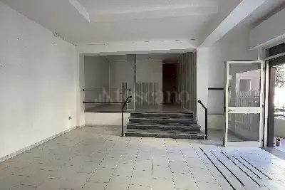 Negozio in affitto, Via Leonardo da Vinci, Scafati