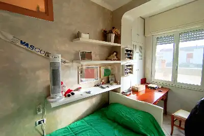 Casa in vendita, Via Montello, Aprilia