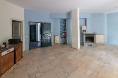 Casa in vendita, Via Giulio Galli, Roma