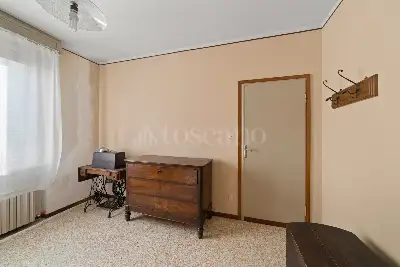 Villa in vendita, Via Scuole, Desenzano del Garda