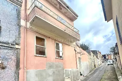Casa Indipendente in vendita, Via Olimutos 25, Ossi