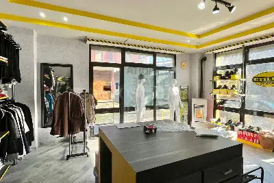 Negozio in affitto, Via Ferriera, Atripalda