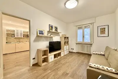 Casa in vendita, Via Giuseppe Verdi, Monzambano