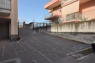 Garage in vendita, Via Porpetto, Acireale