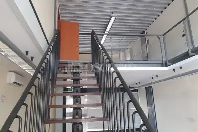 Negozio in vendita, Latina Via del Lido , Latina