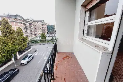 Casa in vendita, Via Stuparich, Brescia