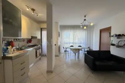 Casa in vendita, Via Cavour, Alba Adriatica