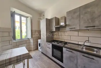 Casa in vendita, Piazza Epiro, Roma