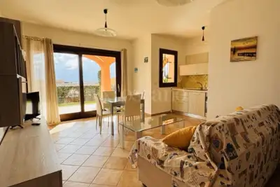 Casa in vendita, Via Li Scali, Arzachena