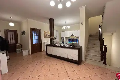 Villa in vendita, Via Rifiano, Roma