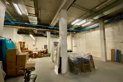 Magazzino in vendita, Viale Italia, Brescia