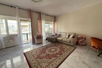 Casa in vendita, Via Francesco Grenet, Roma