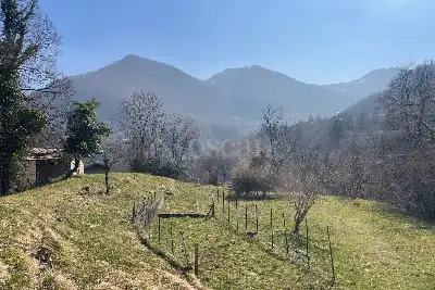 Rustico in vendita, Dizzasco, Loc. Pesee, Dizzasco