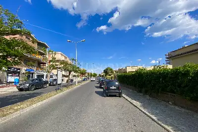 Attività Commerciale in vendita, Via Roma, Ladispoli