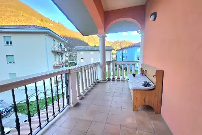 Villa in vendita, Via F. Petrarca, Sarezzo