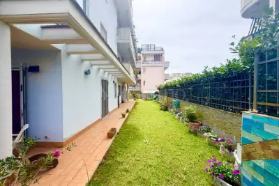 Casa in vendita, Viale della Vittoria, Nettuno