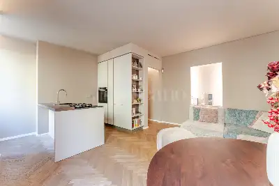 Casa in vendita, Via San Calocero, Milano