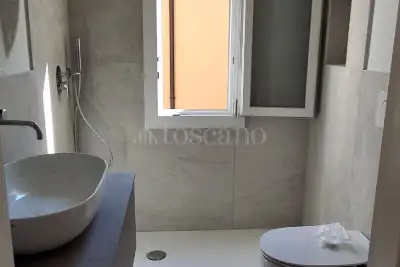 Casa in vendita, Via Centotrecento, Bologna