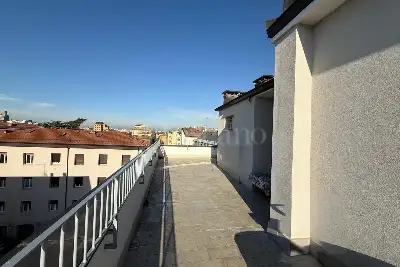 Casa in vendita, Via del Ghirlandaio, Modena