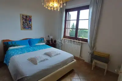 Villa in vendita, Strada del Lucherino, Siena