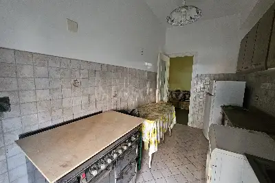 Casa in vendita, Via Odessa, Pomezia