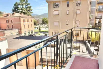 Casa in vendita, Viale Italia, Brescia