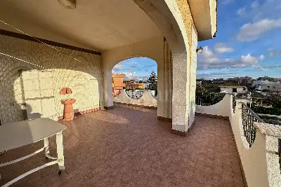 Attico in vendita, Via Florinas, Fiumicino