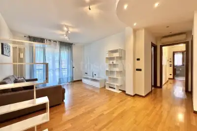 Casa in vendita, Via Barbarani, Peschiera del Garda