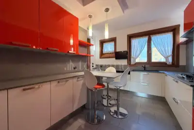 Casa in vendita, Via Adelaide Coari, Milano