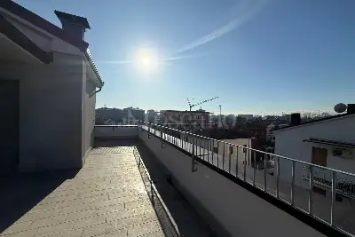 Casa in vendita, Via del Ghirlandaio, Modena