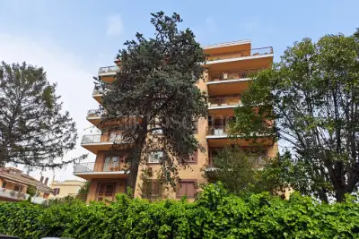 Casa in vendita, Via Francesco Roncati, Roma